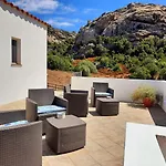 Bed & Breakfast Lu Lisandru Abbiadori
