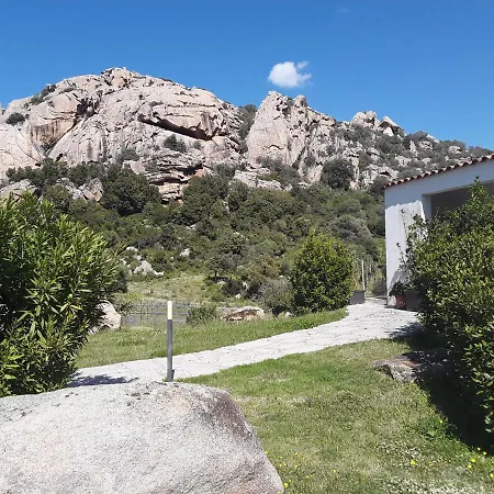 Lu Lisandru Bed & Breakfast Abbiadori