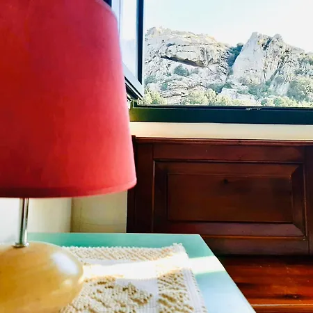 Lu Lisandru Bed and breakfast