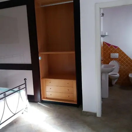 Bed and breakfast Lu Lisandru