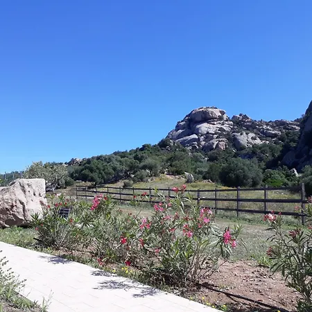 Lu Lisandru Bed and breakfast 3*