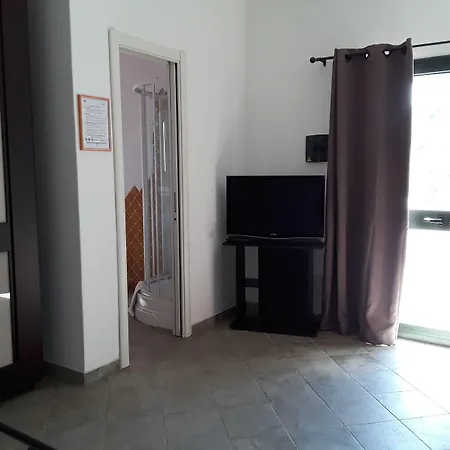 Lu Lisandru לינה וארוחת בוקר